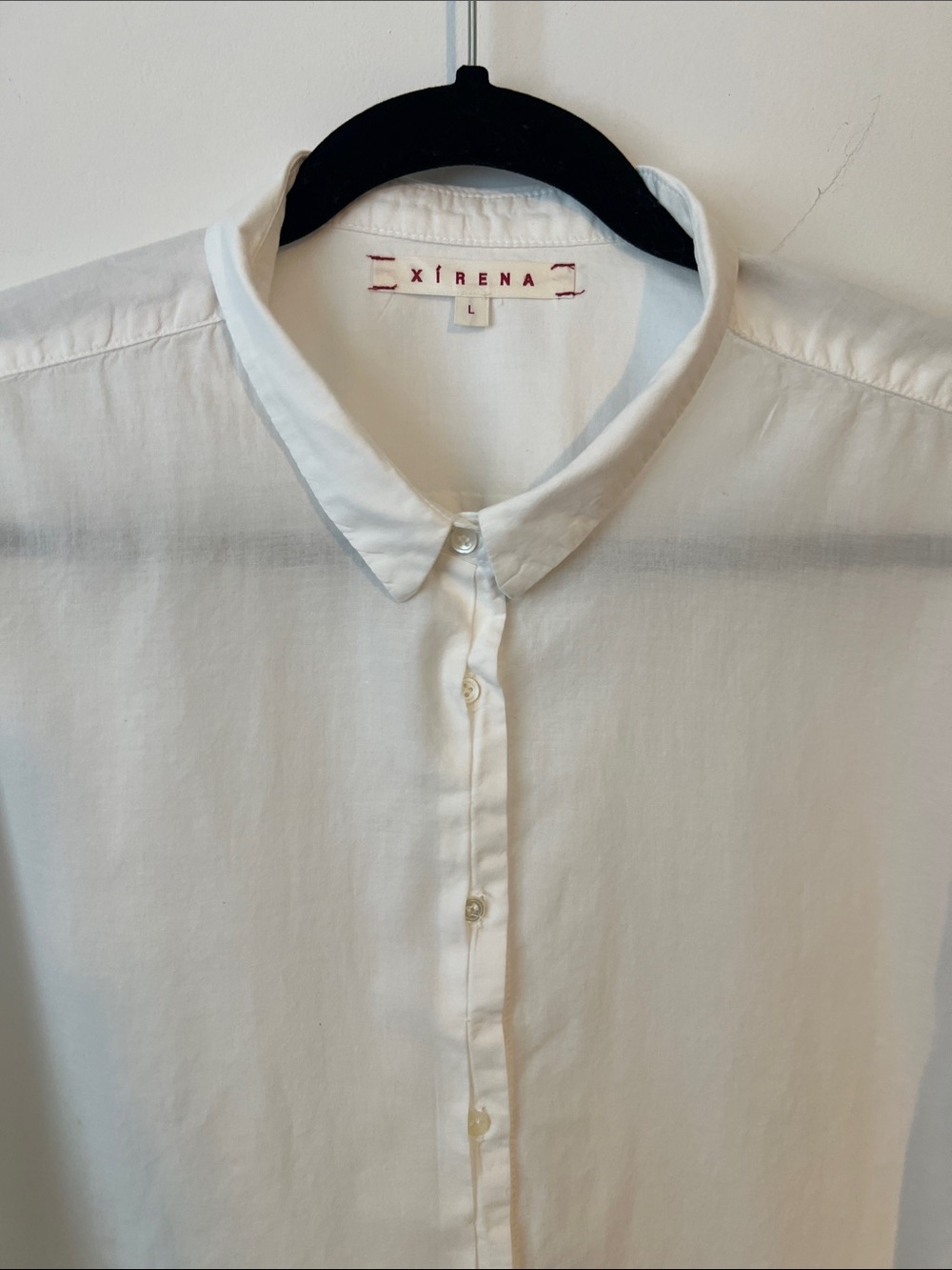 XiRENA White Button-Down Short Sleeve Shirt - Picture 2 of 7